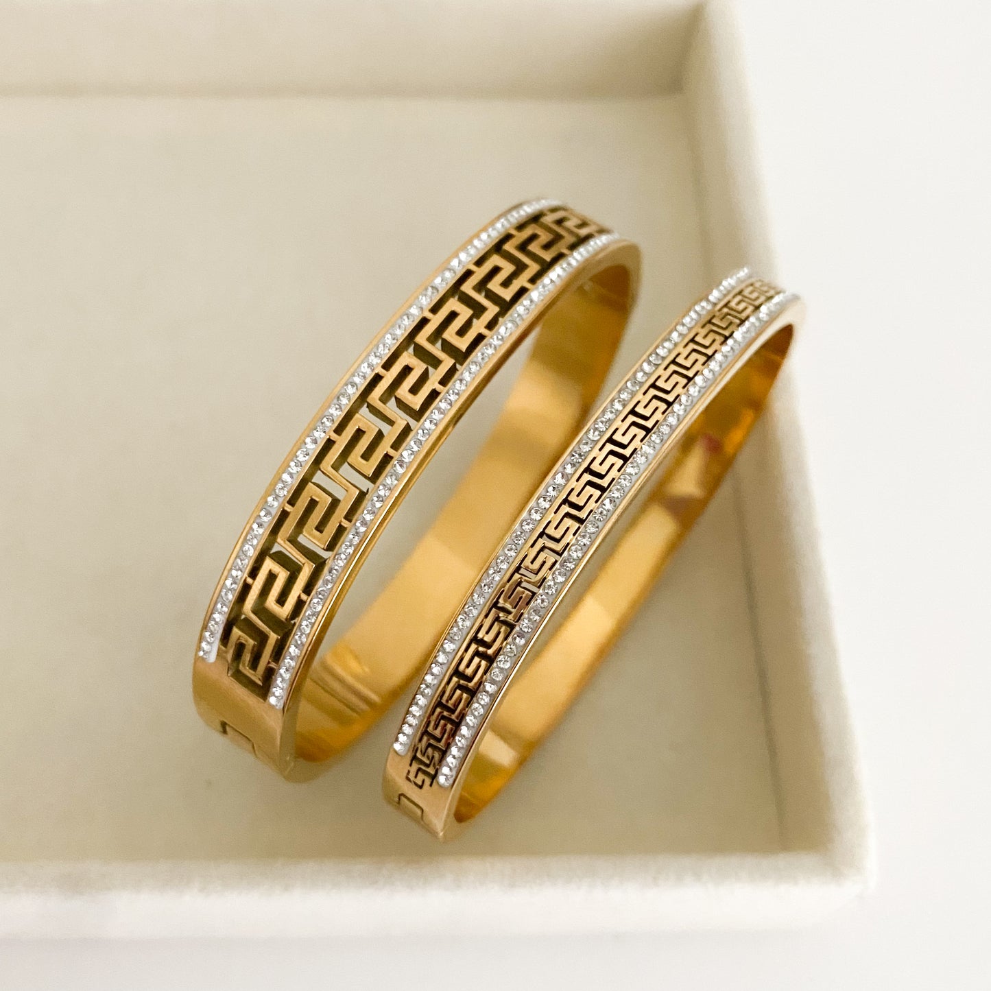 Gio Bracelet (One Piece)