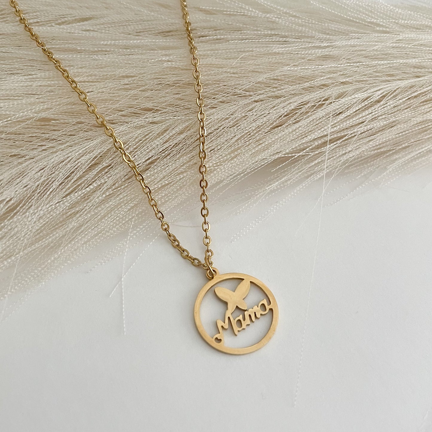 Mamá Butterfly Necklace