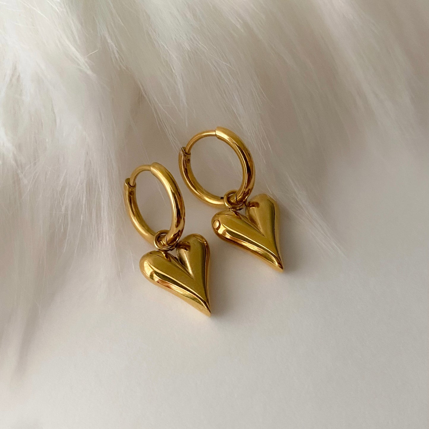 Gold heart hoops