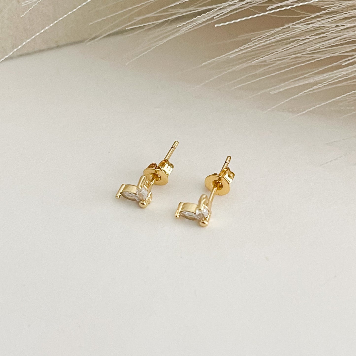 Libe Earrings