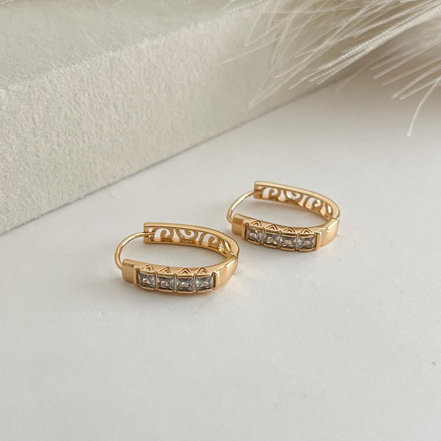 Naeva Earrings