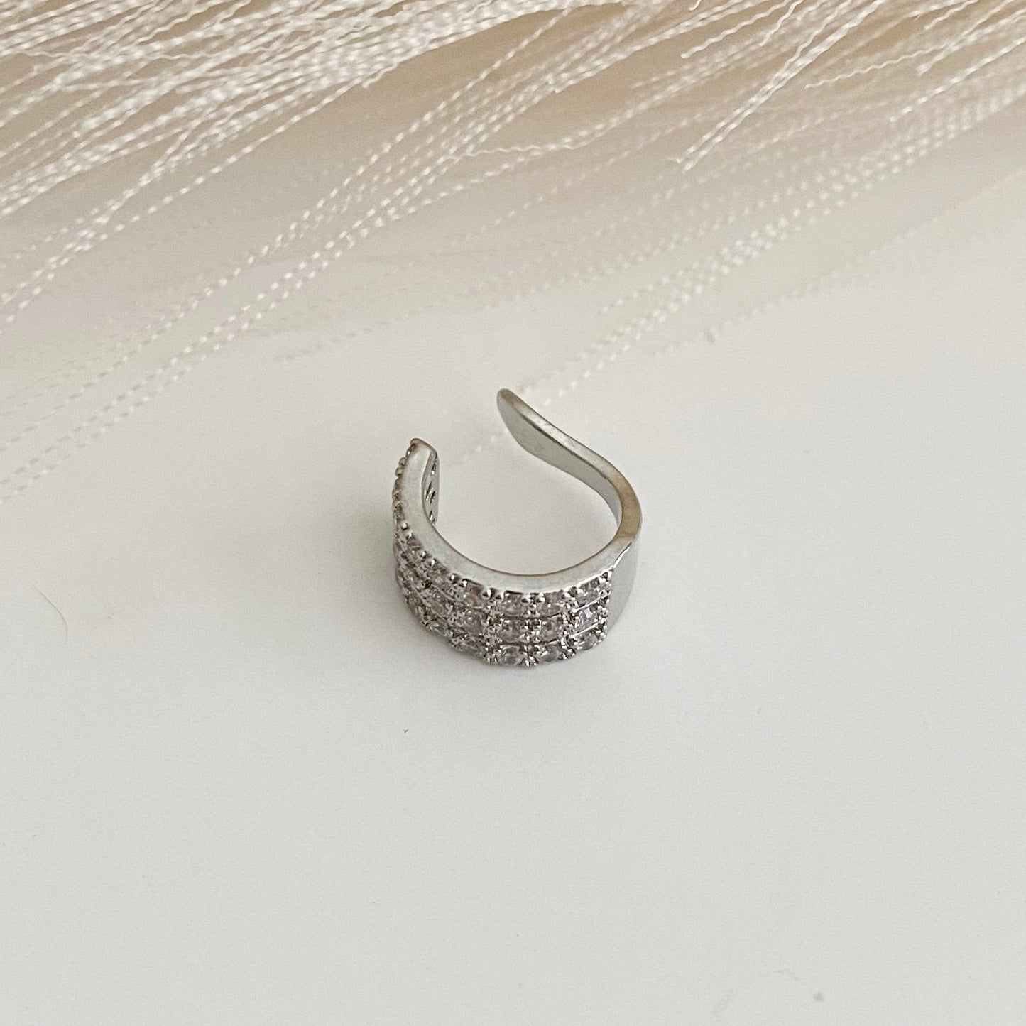 Sara silver Ear Cuff