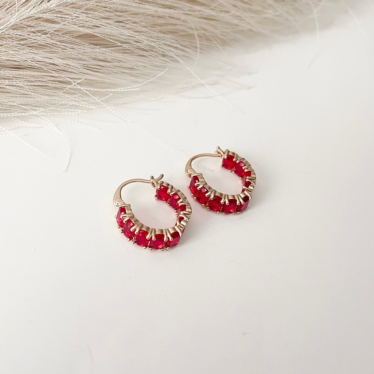Elegancia roja Earrings