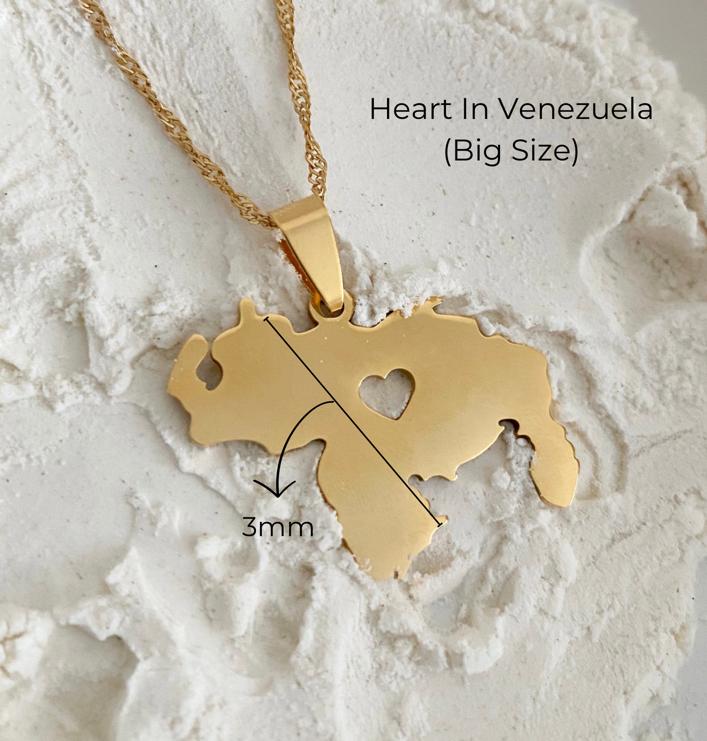 Heart in Venezuela Necklace (Big)