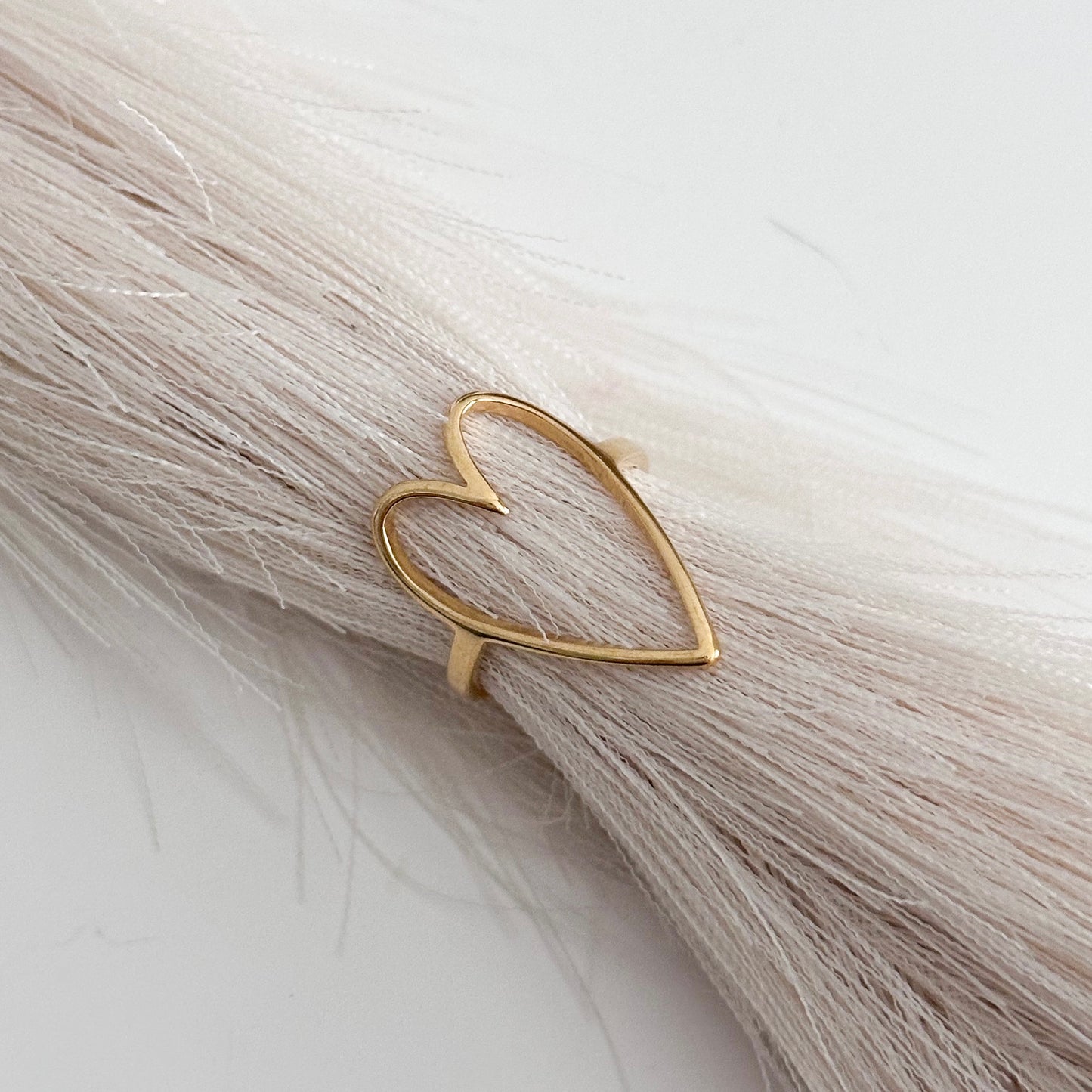 Emi Ring