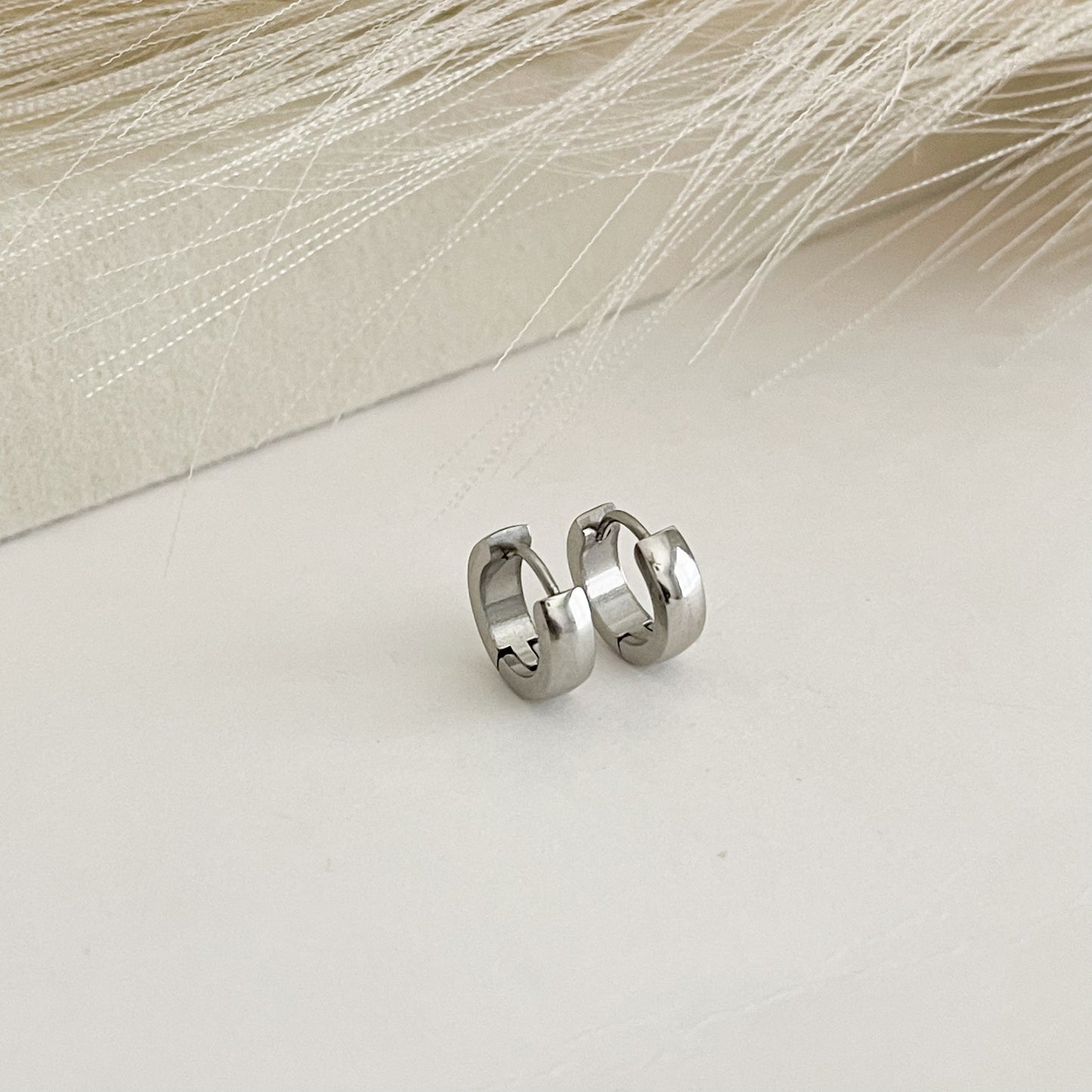 Silver mini Hoops