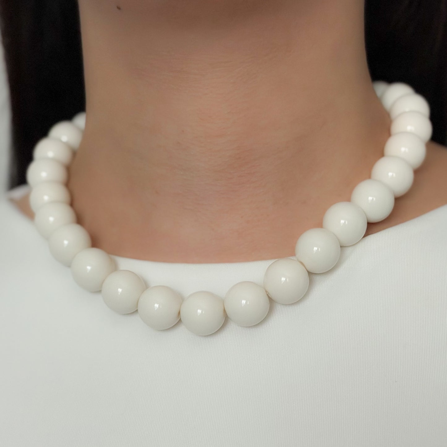 Bubble White Necklace