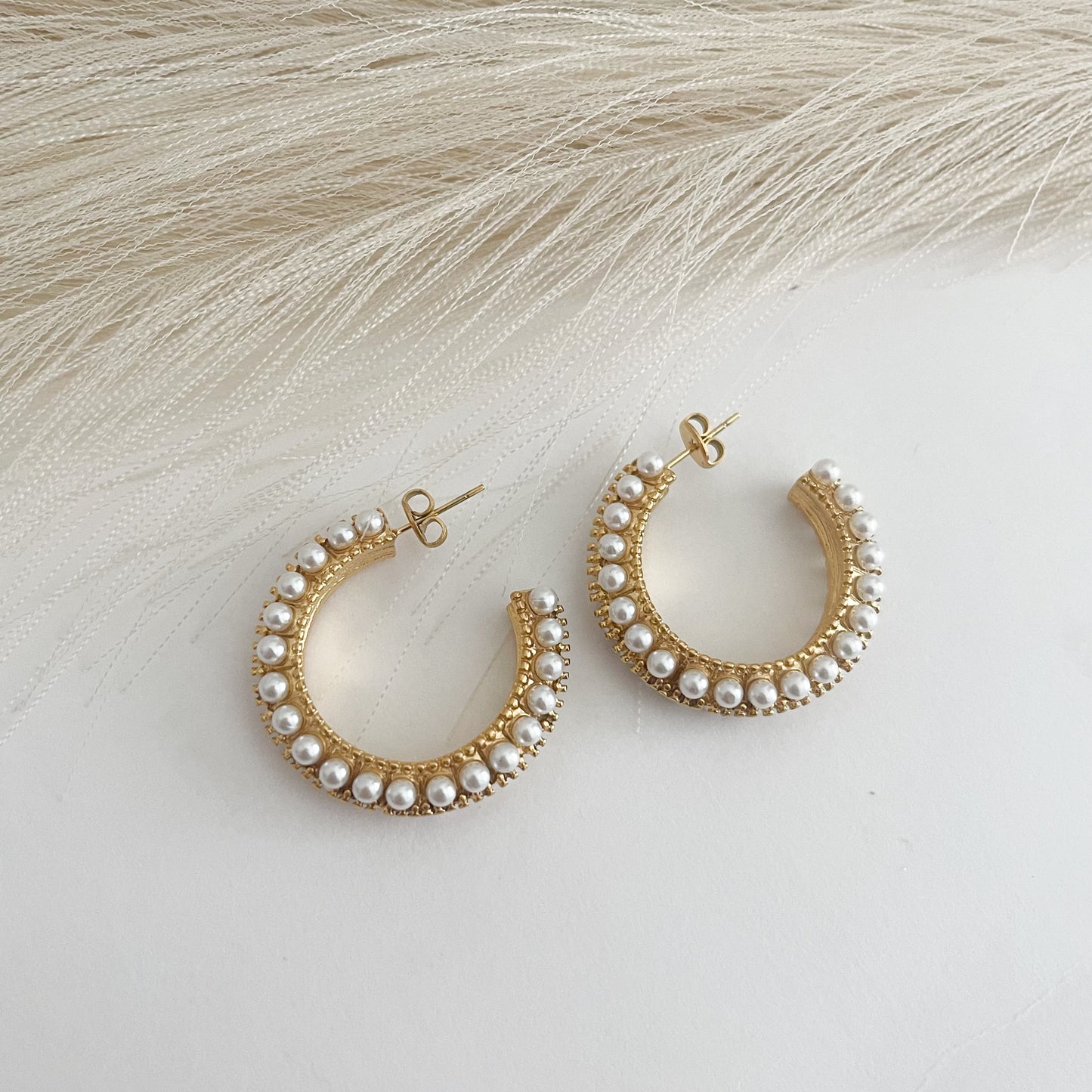 Rudy Pearl Hoops