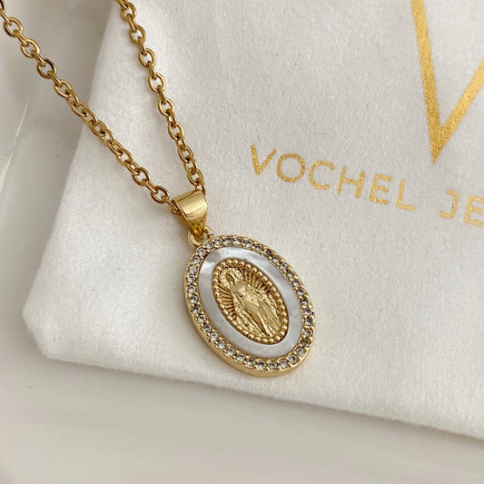 Milagrosa Necklace in Nacre